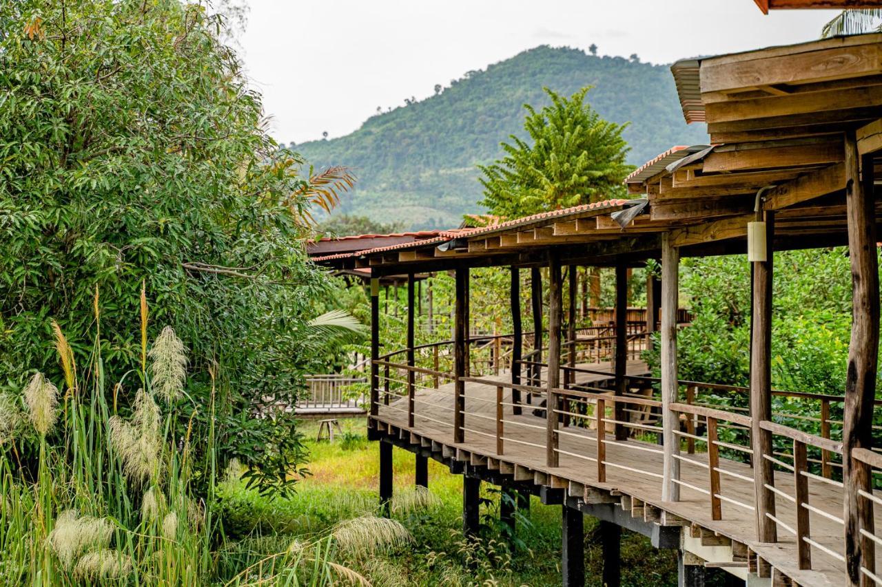 Peam Snea Resort Kampot Extérieur photo